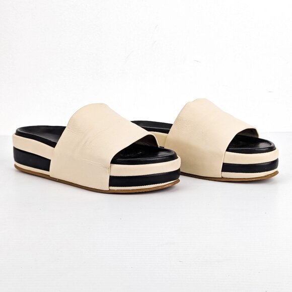 Beek Women Albatross Eggshell Black Platform Sandals size 10